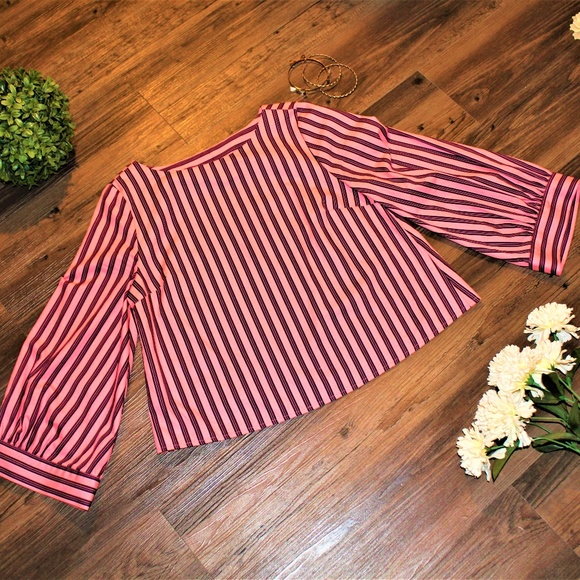 Topshop Tops - Topshop Pink Oversize Long Sleeve Top Size 2